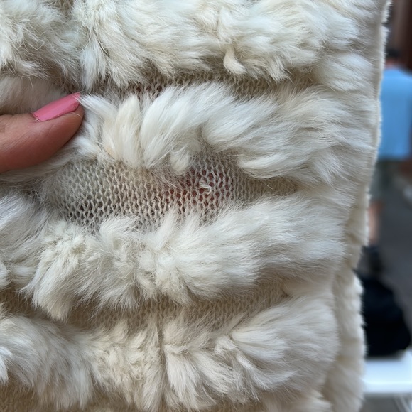 BCBG Fur Scarf - Picture 6 of 7